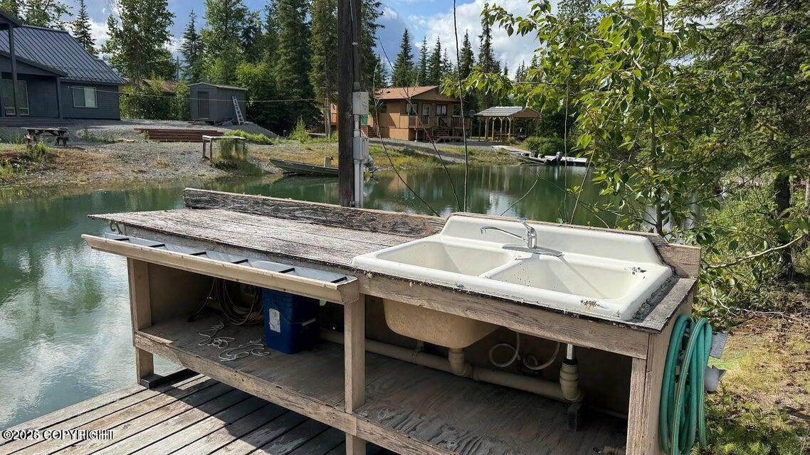 https://bt-photos.global.ssl.fastly.net/alaska/orig_boomver_1_26-2105-2.jpg