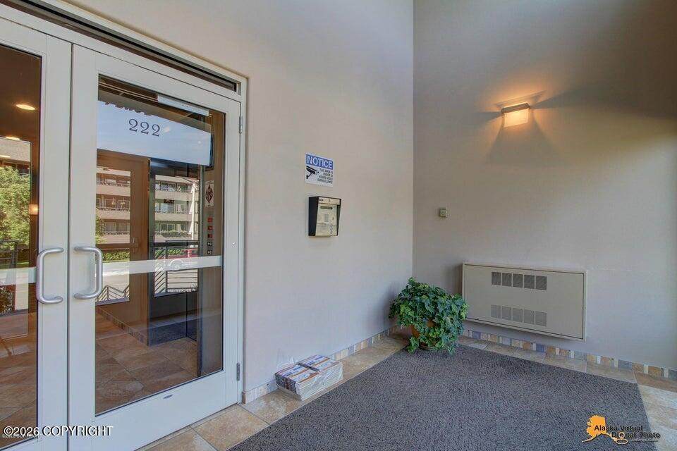 https://bt-photos.global.ssl.fastly.net/alaska/orig_boomver_1_26-2804-2.jpg