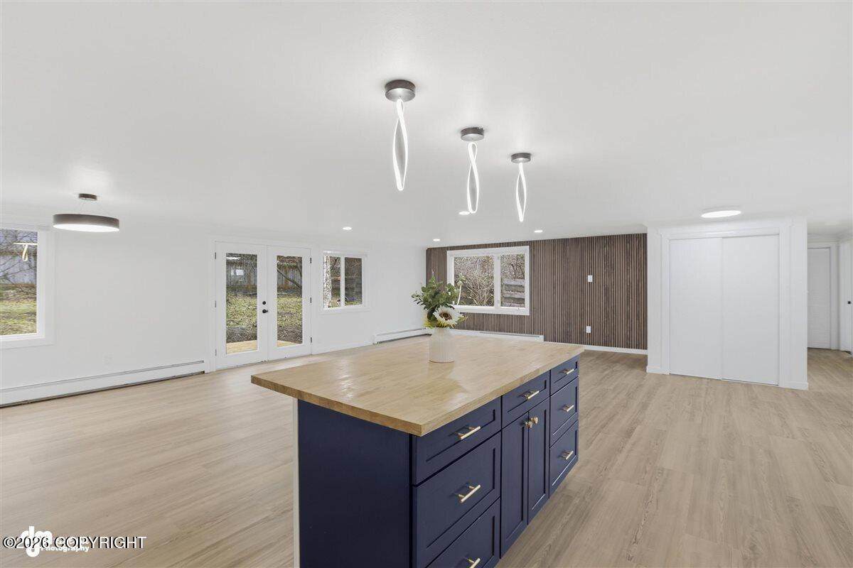 2000 Wildwood Lane - Photo 1