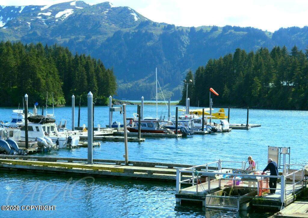 https://bt-photos.global.ssl.fastly.net/alaska/orig_boomver_1_26-5912-2.jpg