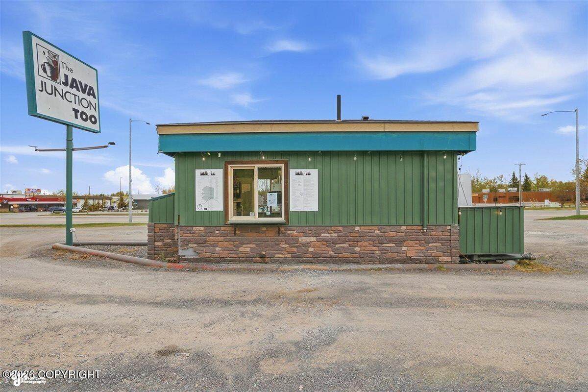 https://bt-photos.global.ssl.fastly.net/alaska/orig_boomver_1_26-6378-2.jpg