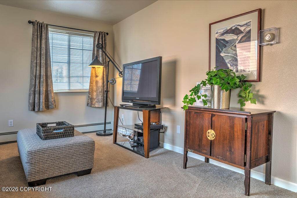 320 10th Avenue - Photo 1