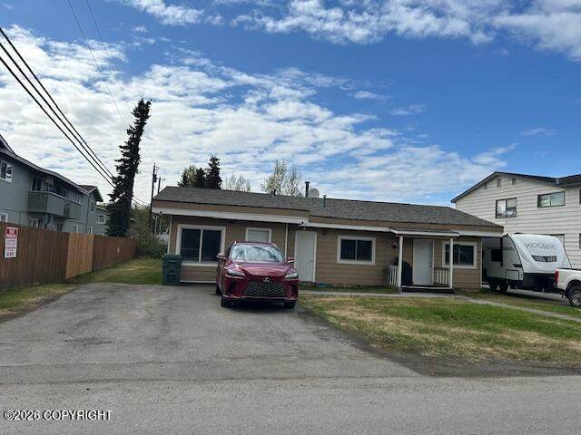 144 Grand Larry Street - Photo 1