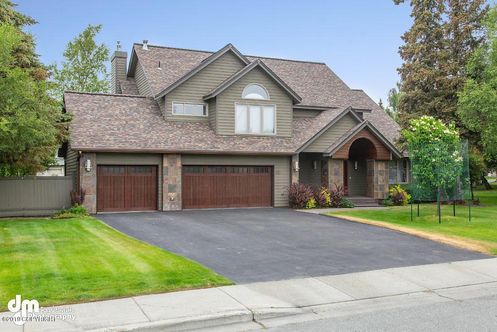 821 Botanical Heights Circle - Photo 1