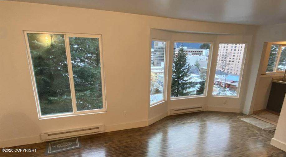 213 Harris Street - Photo 1