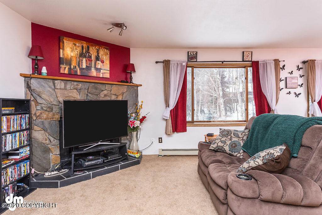 355 Donna Drive - Photo 1