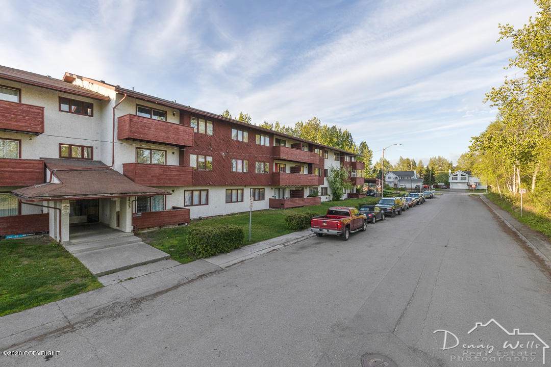 4433 San Ernesto Avenue - Photo 1