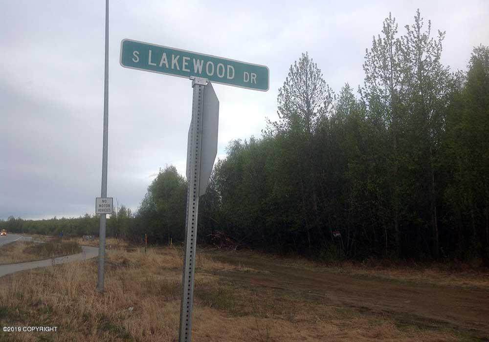 B008 Lakewood Drive - Photo 1