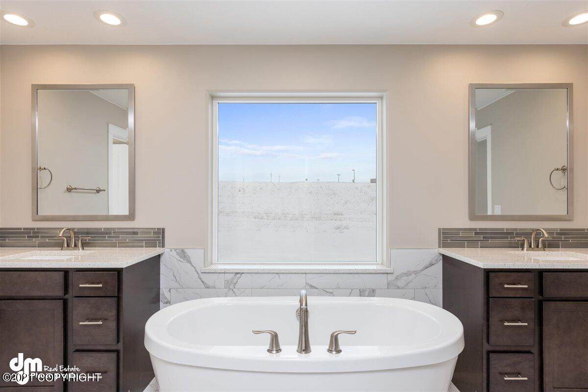 6822 Gateway Drive - Photo 1