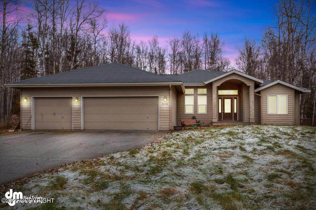 6890 Dow Drive - Photo 1