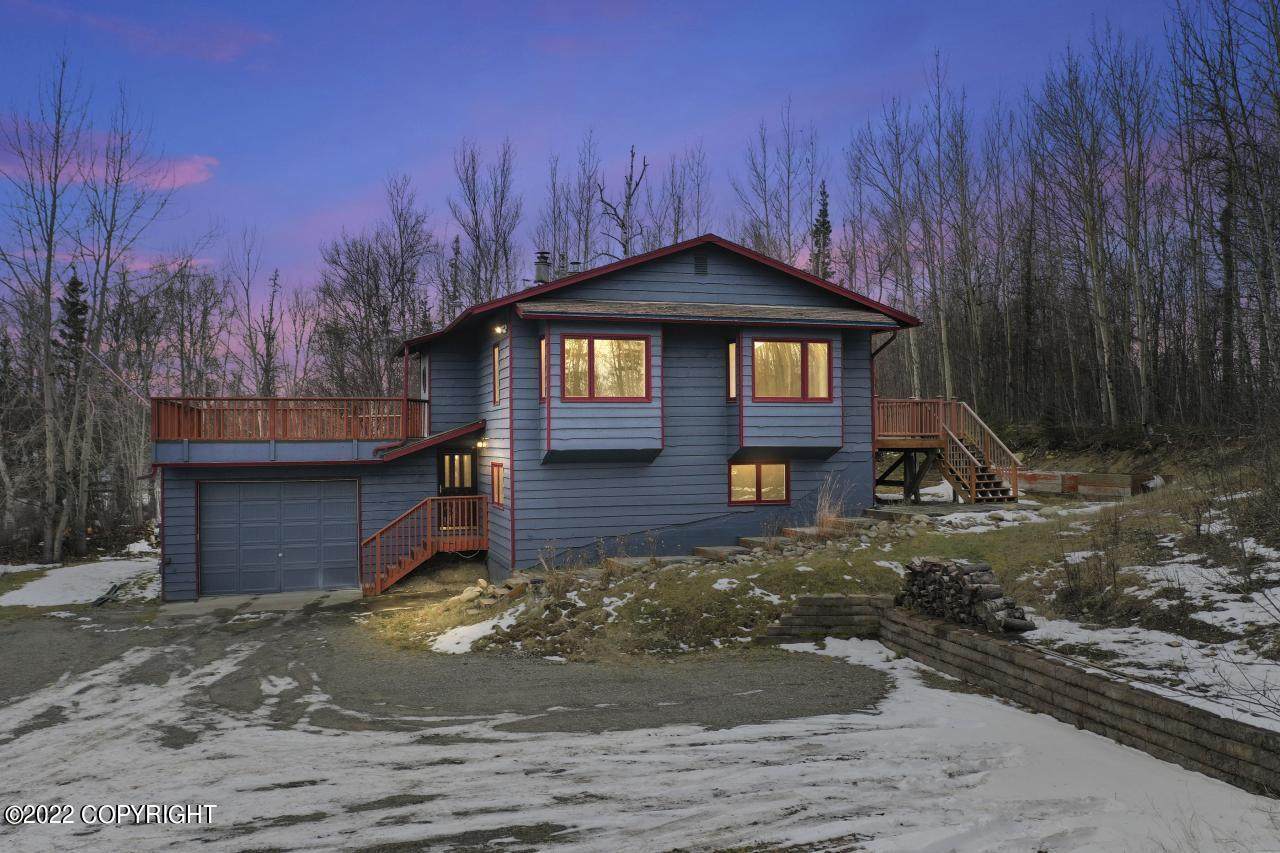 3860 Engstrom Road - Photo 1