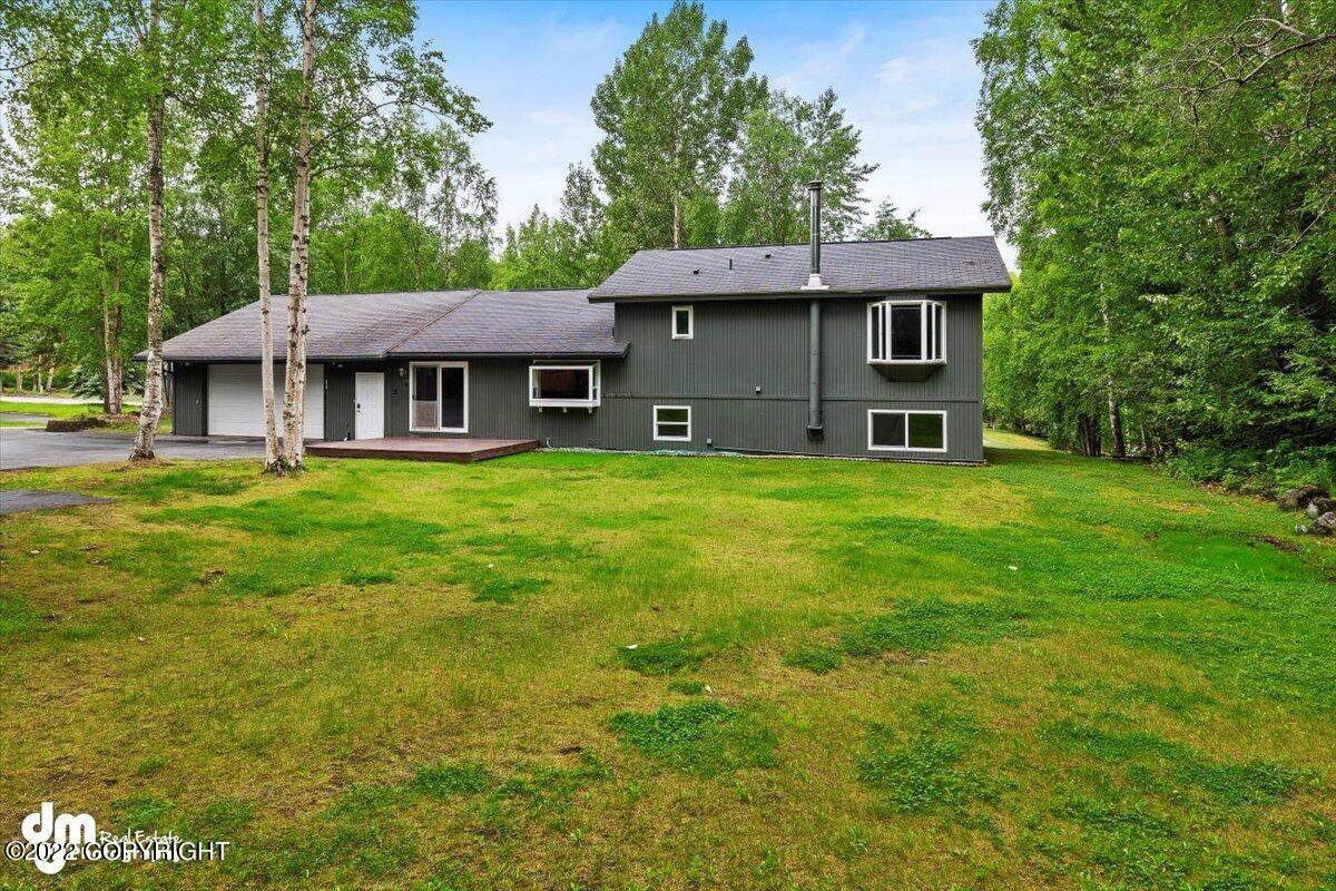 25043 Thunderbird Drive - Photo 1