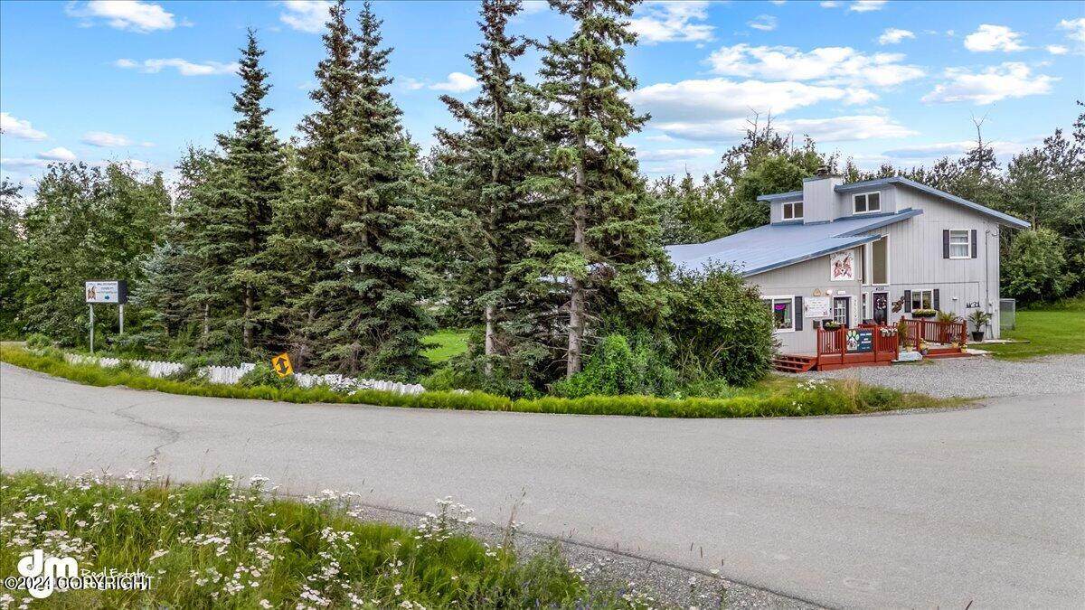 4250 Snider Drive - Photo 1
