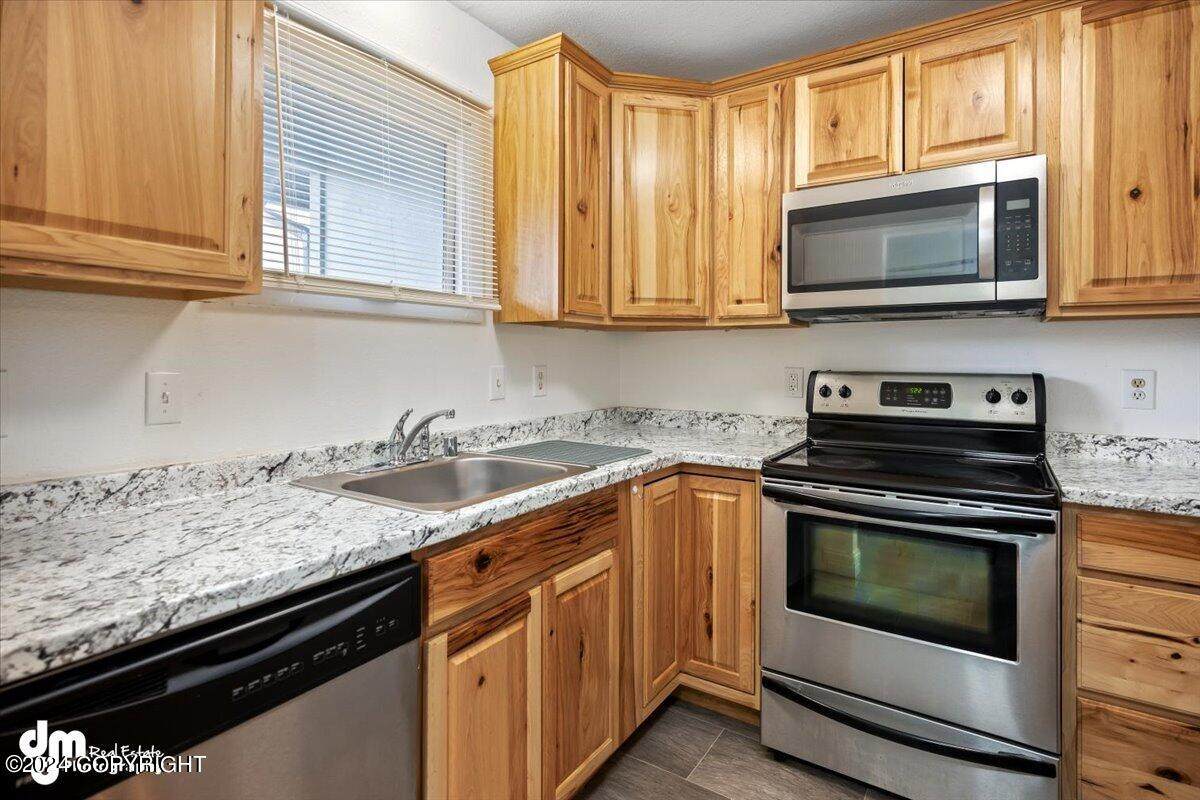 8921-8923 Woodstock Circle - Photo 1
