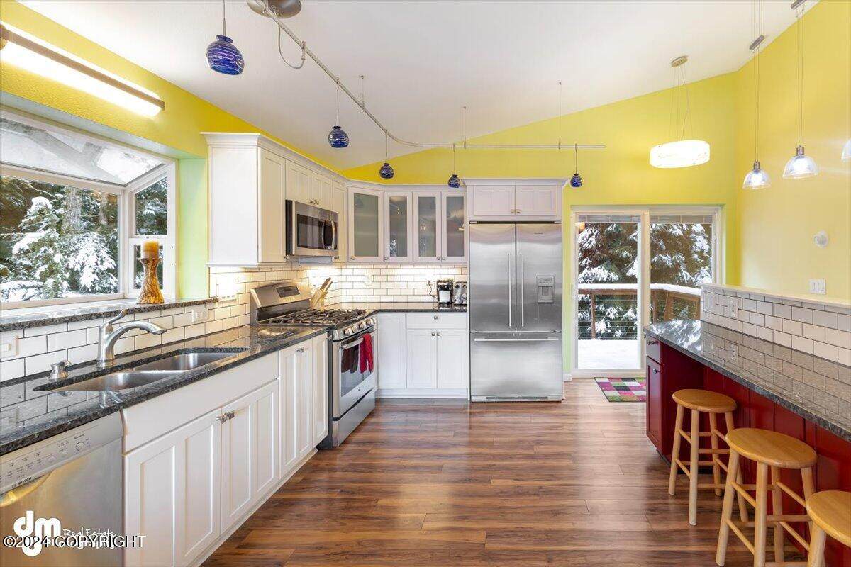 200 Echo Ridge Drive - Photo 1