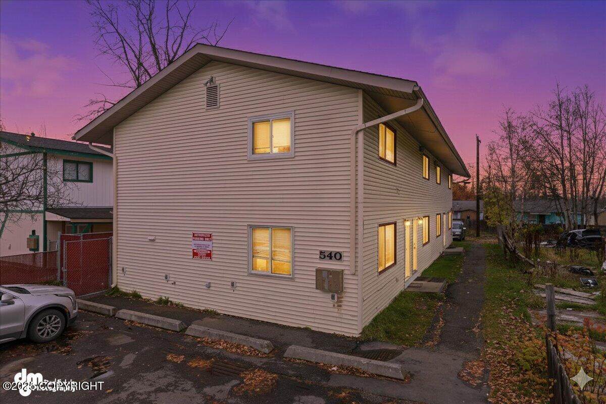 540 Mumford Street - Photo 1