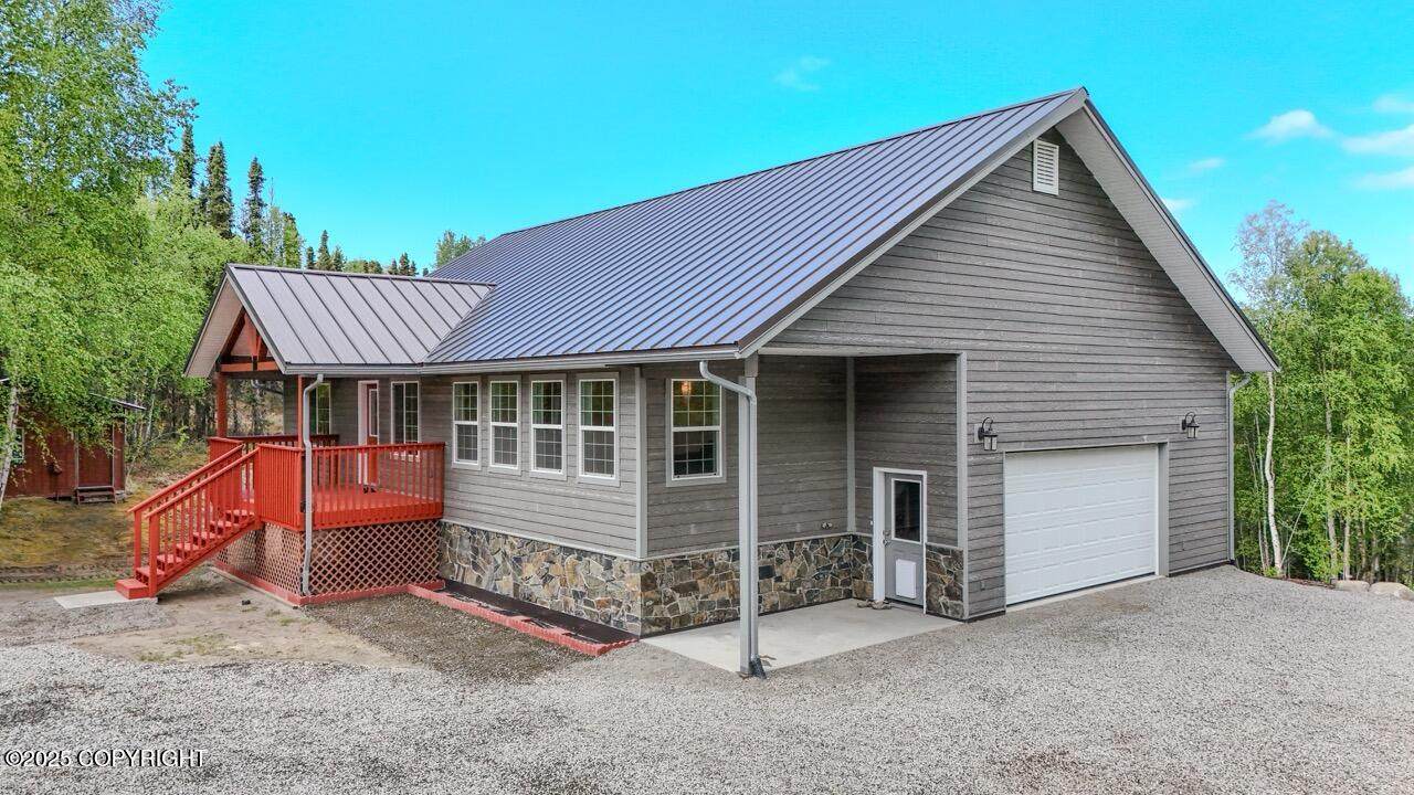 36400 Lambeau Court - Photo 1