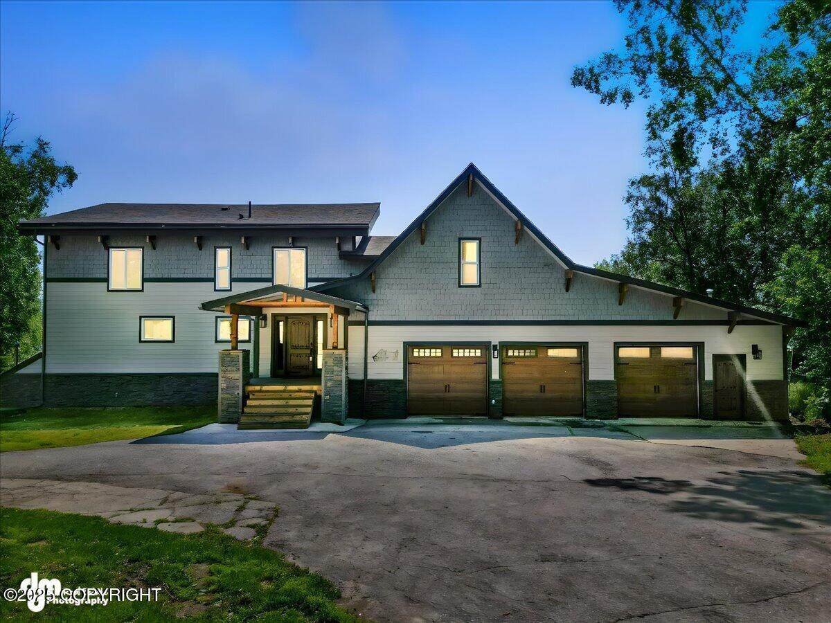 5100 Lakeside Drive - Photo 1