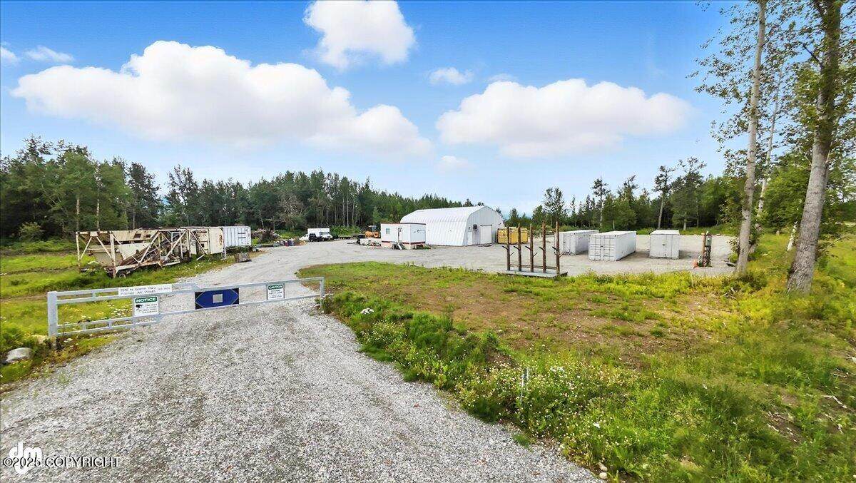 7519 Glenn Highway - Photo 1