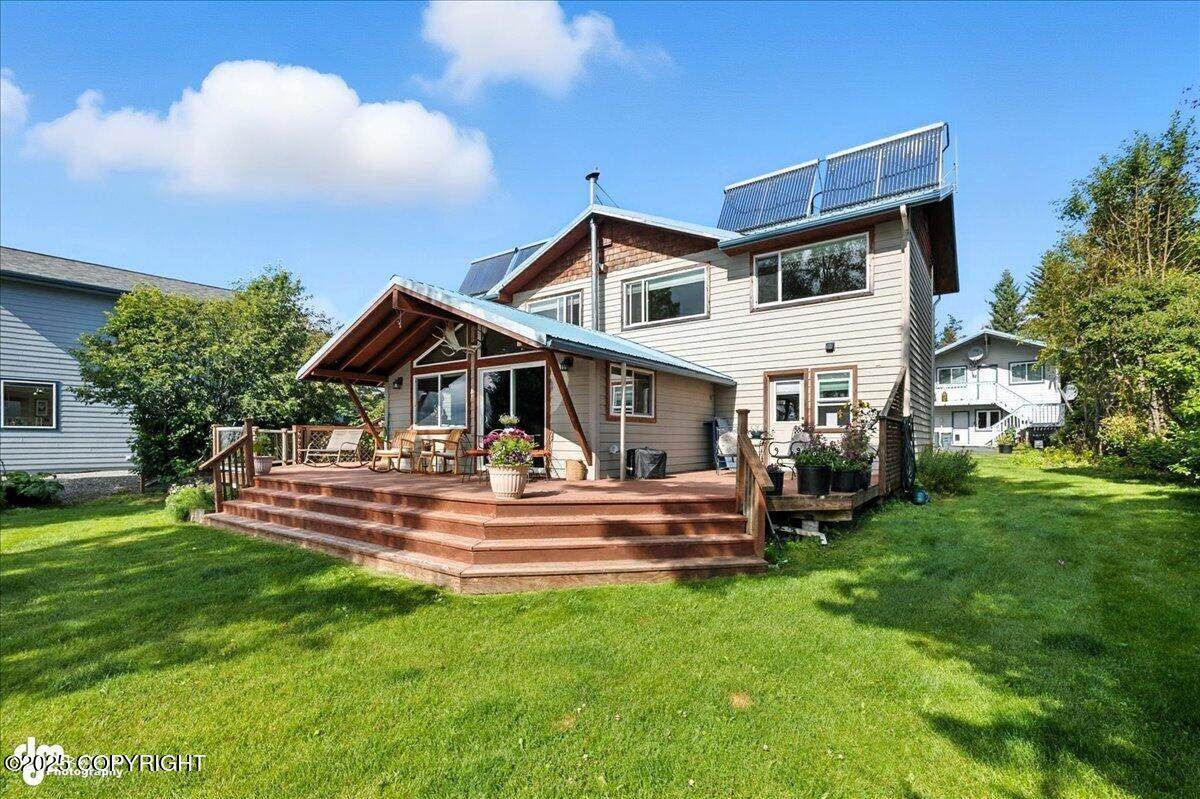 1393 Bay Avenue - Photo 1