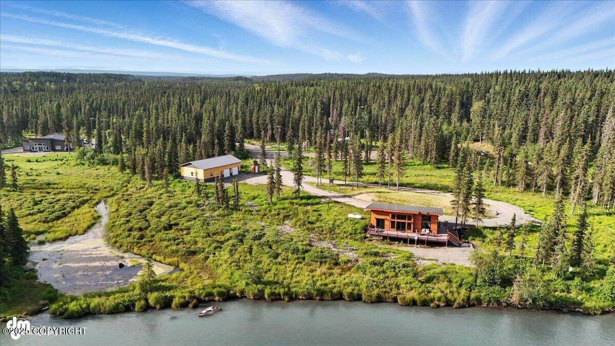 https://bt-photos.global.ssl.fastly.net/alaska/orig_boomver_2_25-9147-2.jpg