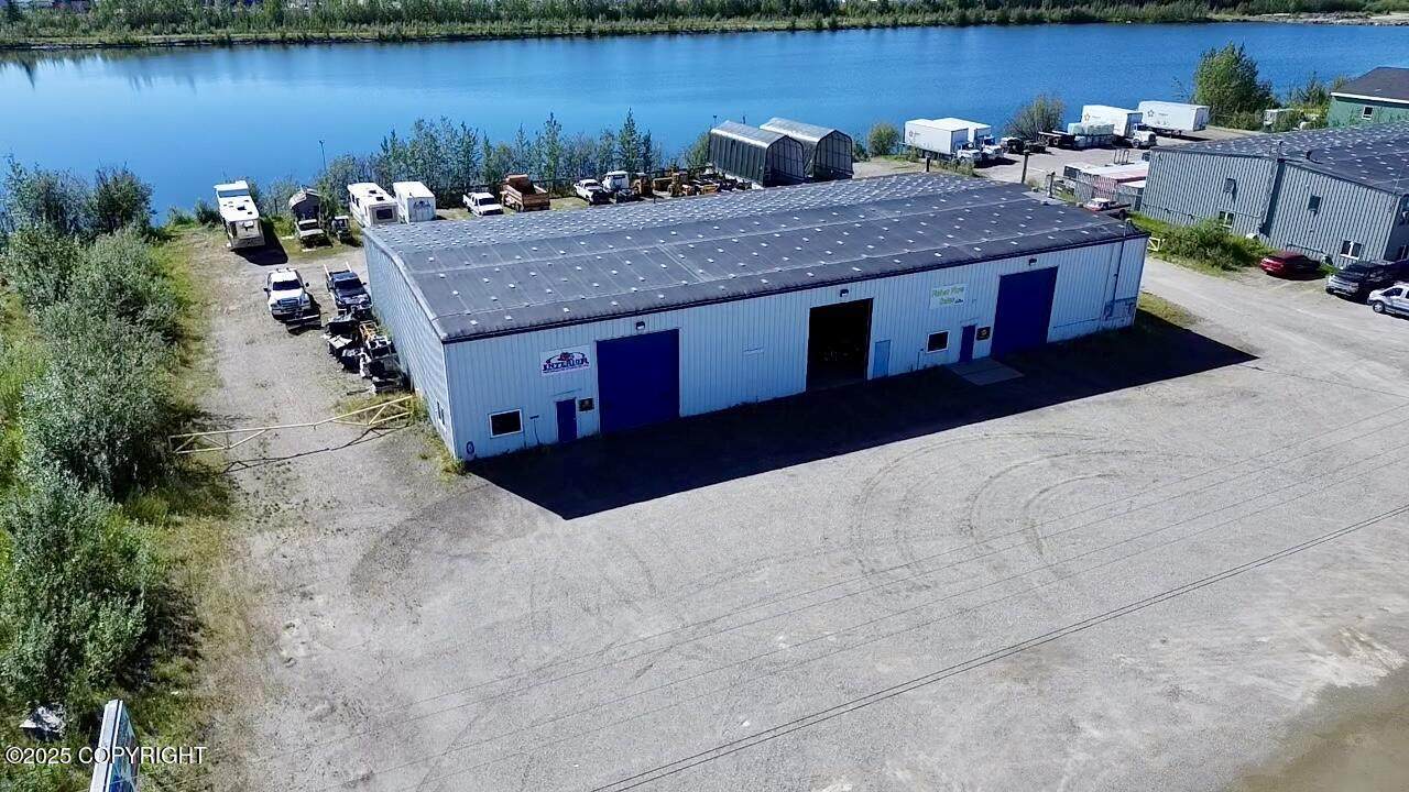 https://bt-photos.global.ssl.fastly.net/alaska/orig_boomver_2_25-9805-2.jpg