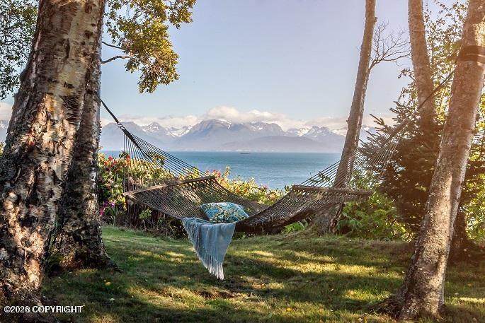 https://bt-photos.global.ssl.fastly.net/alaska/1280_boomver_2_26-5413-2.jpg
