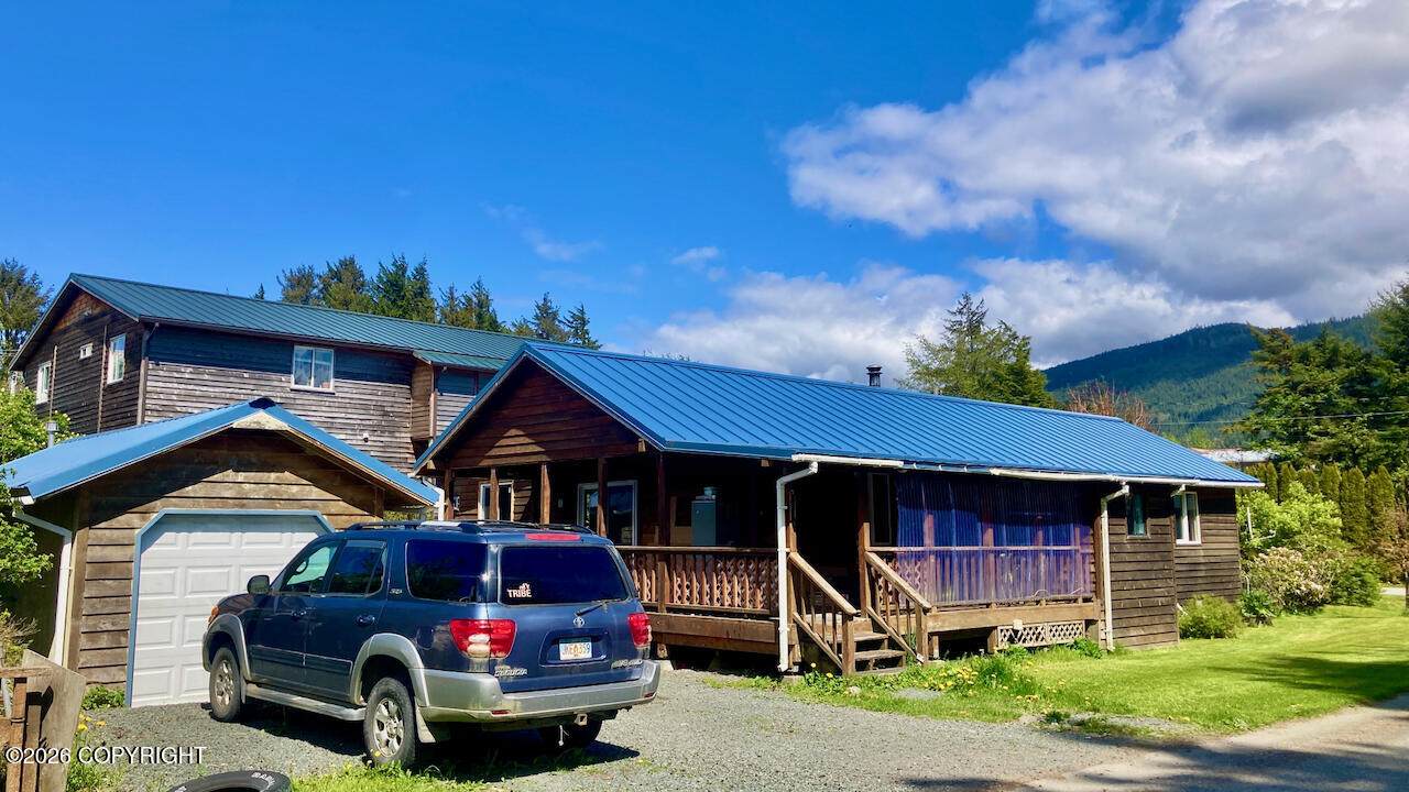 704 Main Street - Photo 1