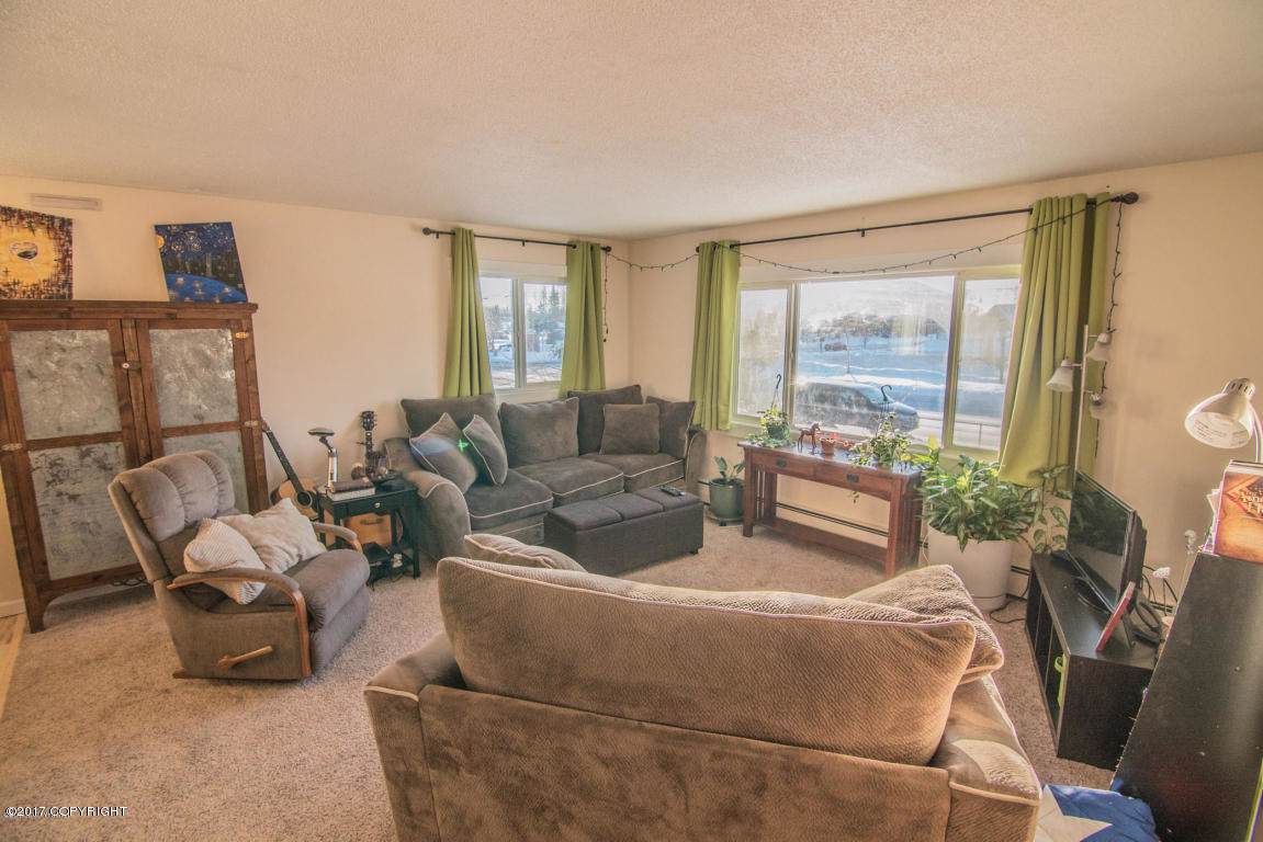 212 Marydale Avenue - Photo 1
