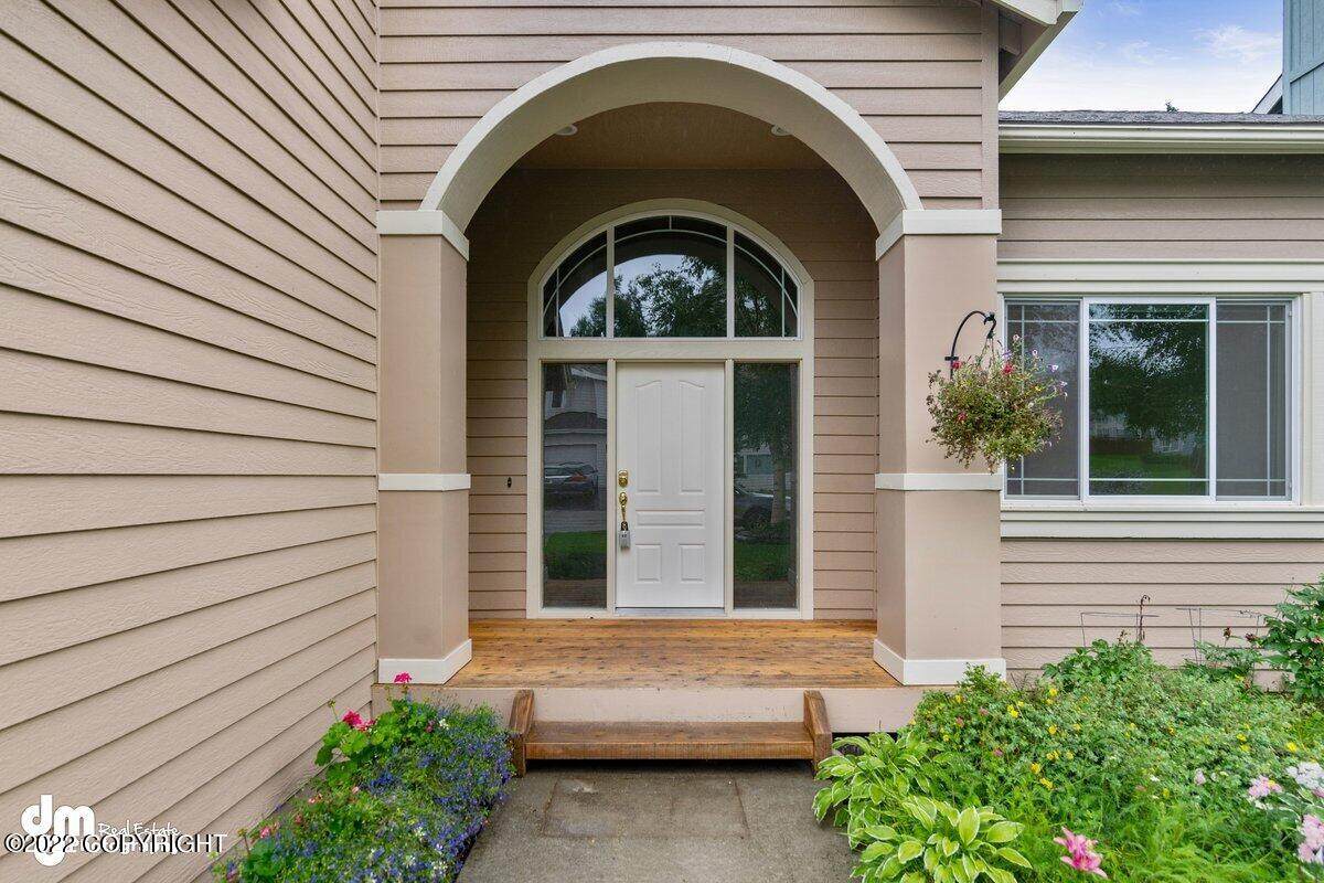 8603 Lassen Street - Photo 1