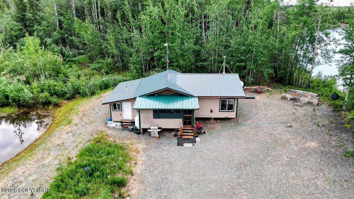 https://bt-photos.global.ssl.fastly.net/alaska/1280_boomver_2_24-9978-2.jpg