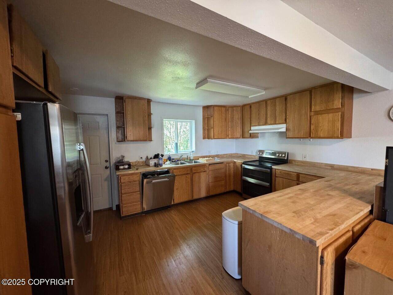 1911 John L. Pearson Lane - Photo 1