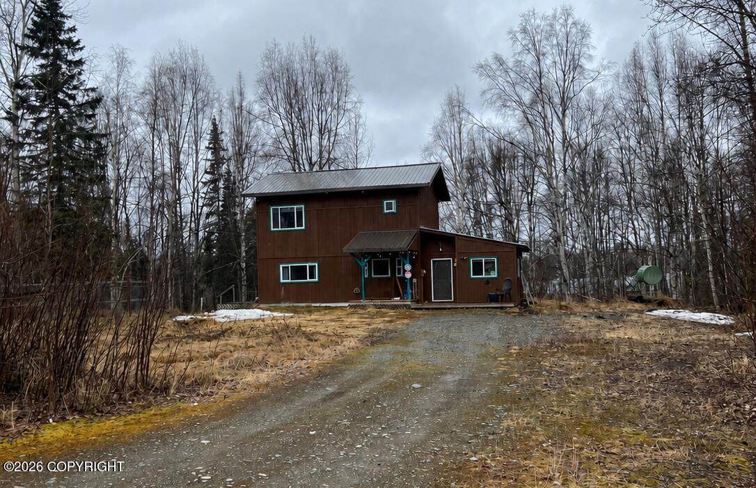 9377 Blackie Loop - Photo 1