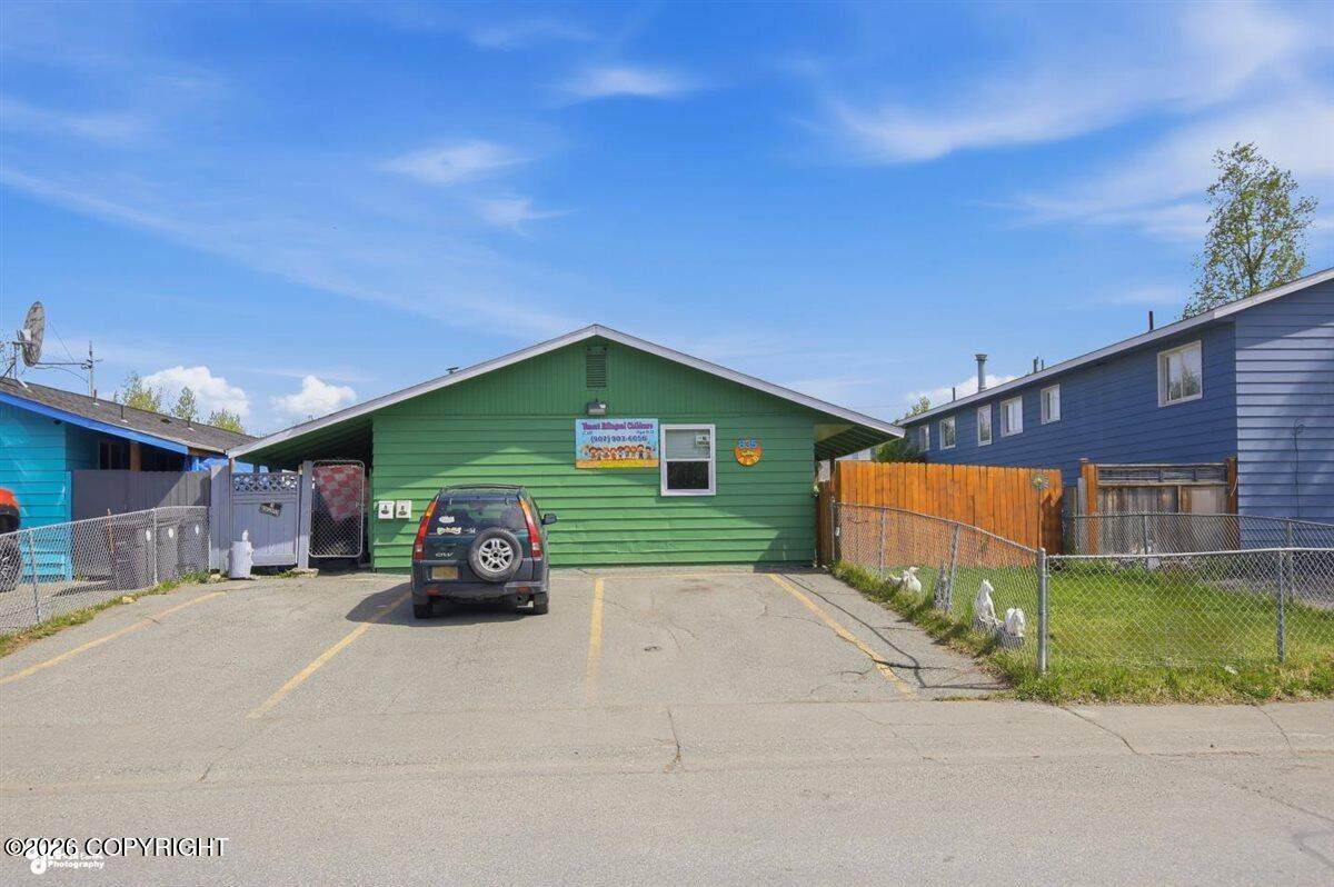 835 Park Street - Photo 1