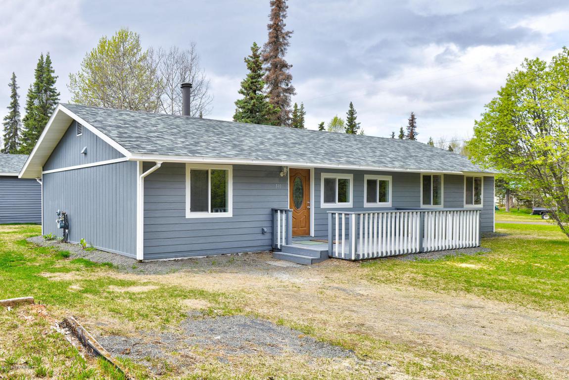 310 Phillips Drive - Photo 1