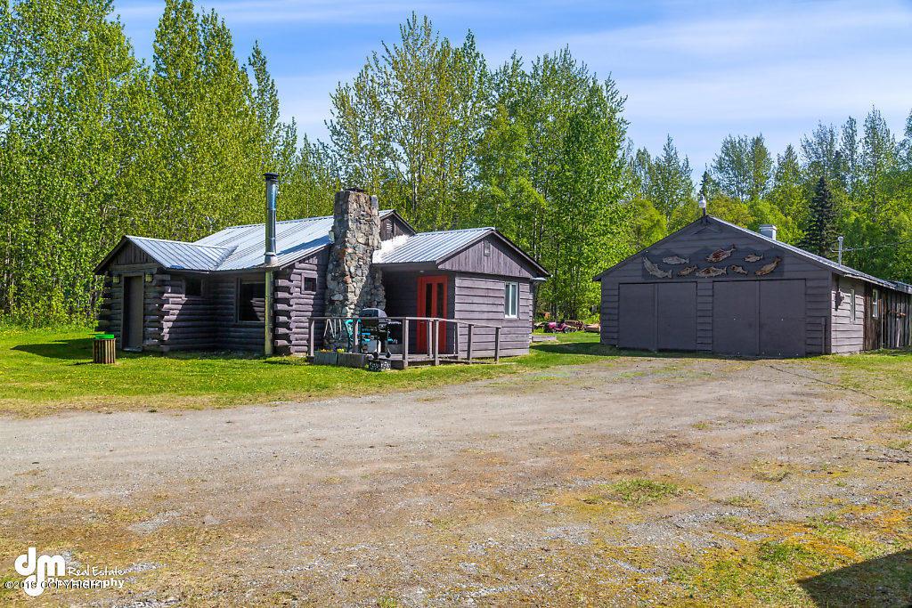 11621 Jonesville Road - Photo 1