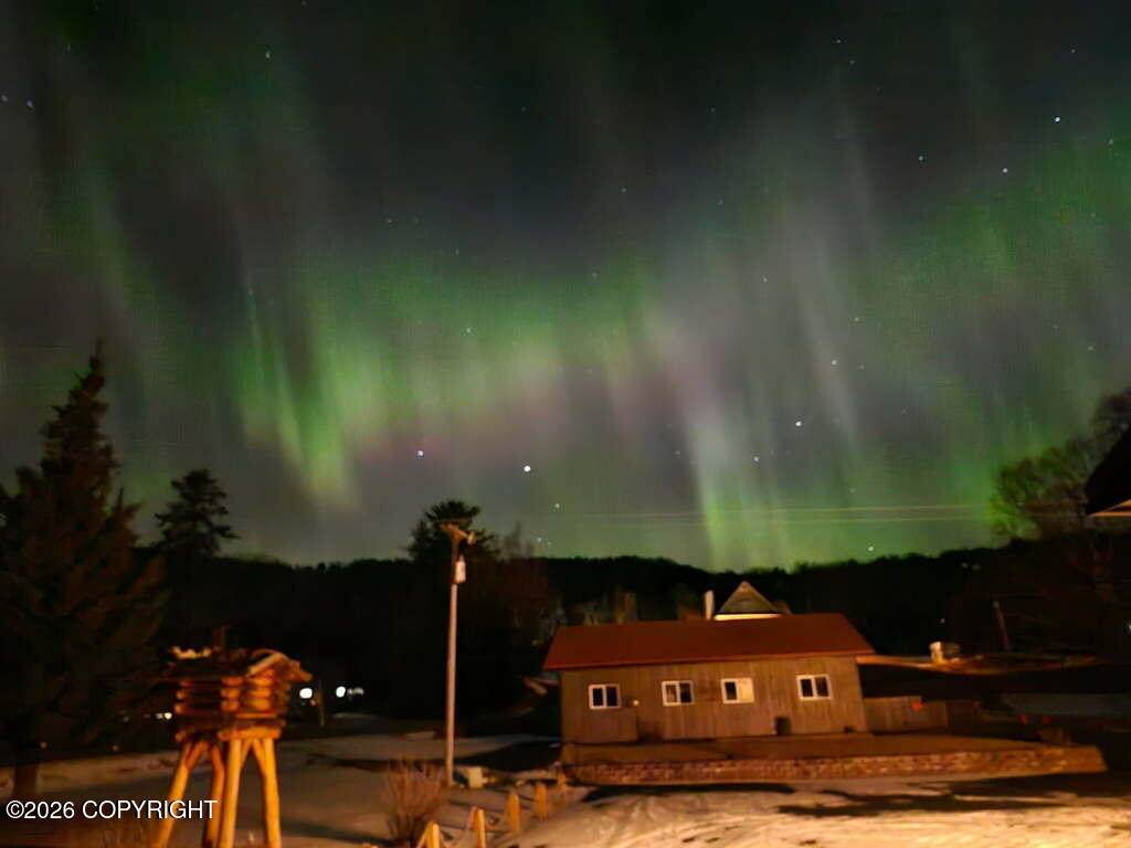 https://bt-photos.global.ssl.fastly.net/alaska/orig_boomver_6_25-8538-2.jpg