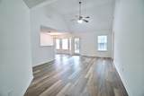 118 Blue Springs Drive - Photo 4