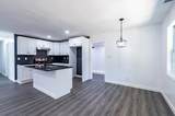 2731 Yorktown Ave - Photo 8