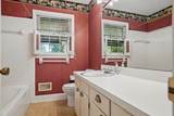 1805 Pineknoll Ln - Photo 16