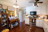 3210 Tunbridge Ln - Photo 9