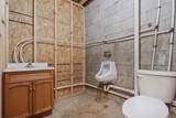 915 Middle Road S - Photo 21