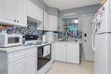 910 Eleventh Ave - Photo 10