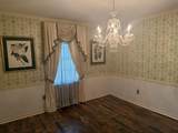 1710 Pineknoll Ln - Photo 10