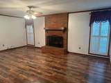 1710 Pineknoll Ln - Photo 12