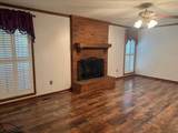 1710 Pineknoll Ln - Photo 13