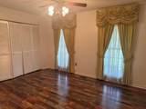 1710 Pineknoll Ln - Photo 18