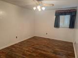 1710 Pineknoll Ln - Photo 19