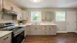 220 Ebony Ln - Photo 4