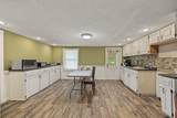 1802 Sumner Road South - Photo 13